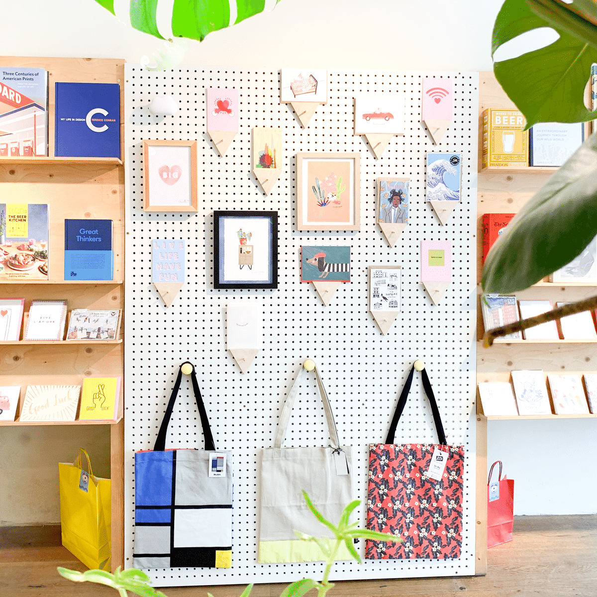 About &Bull; Eye Mind Heart Shop